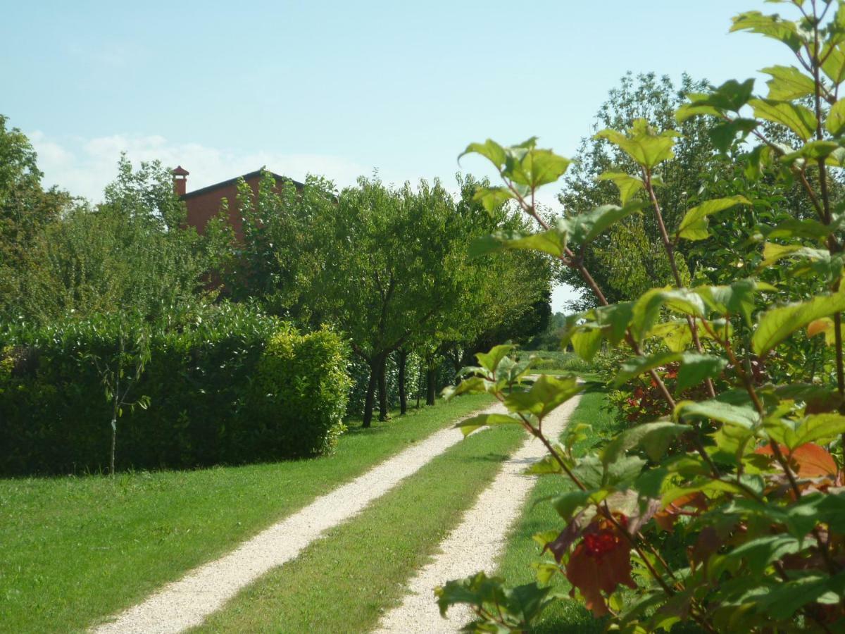 Bed and Breakfast La Fonte Фонтанафредда Экстерьер фото