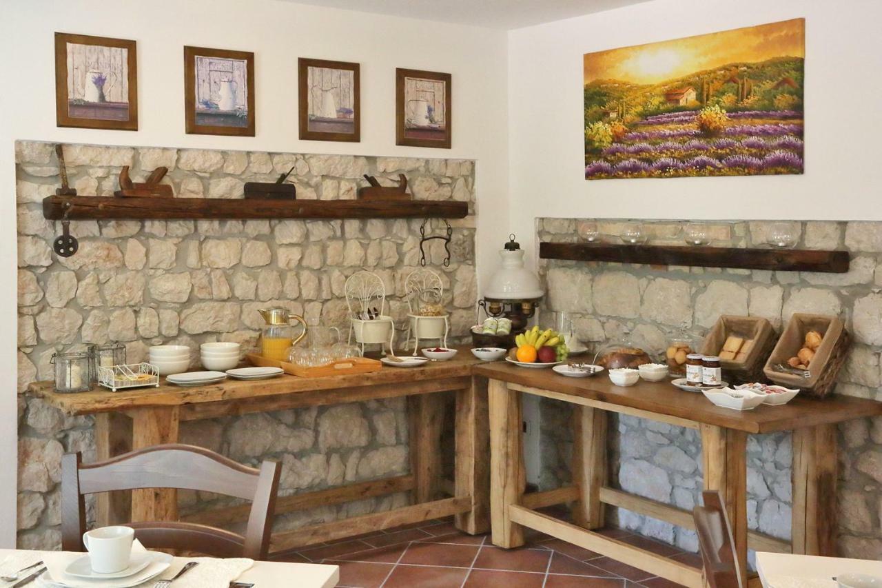 Bed and Breakfast La Fonte Фонтанафредда Экстерьер фото